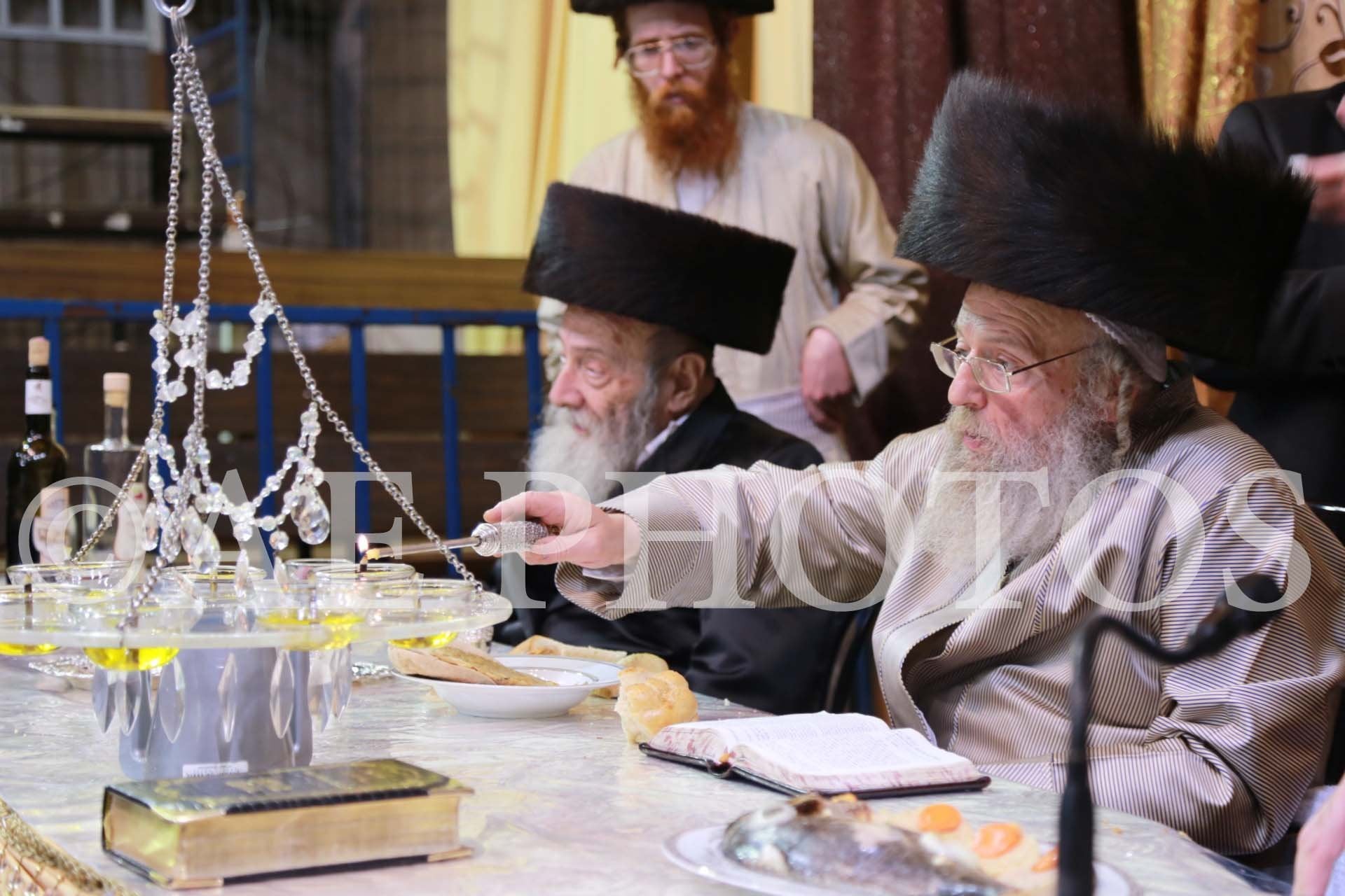 Pinsk Karlin Rebbe         האדמו"ר מפינסק קארלין