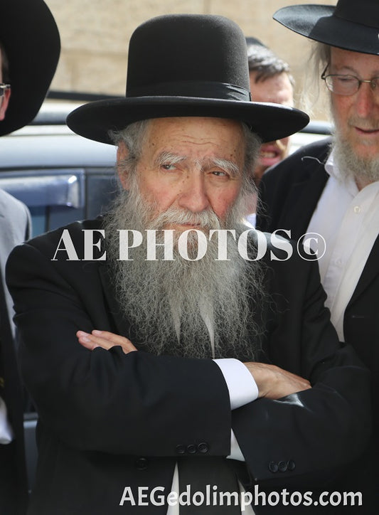 Rav Aviezer Piltz R''Y Tushia Yeshiva in Tifrah