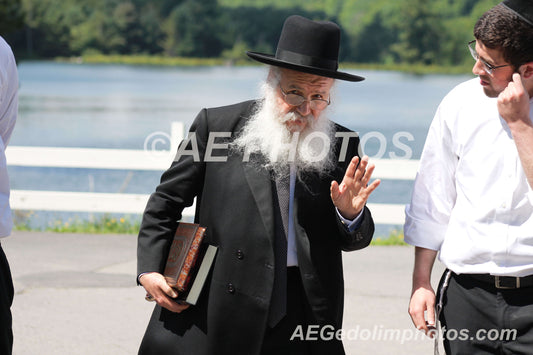 Rav Shlomo Feivel Schustal