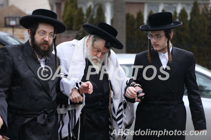 Toldas Avrohom Yitschak Rebbe